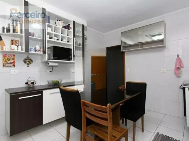 Casa com 250m² 3 quartos e 2 banheiros, à venda, no bairro Vila Matilde em São Paulo