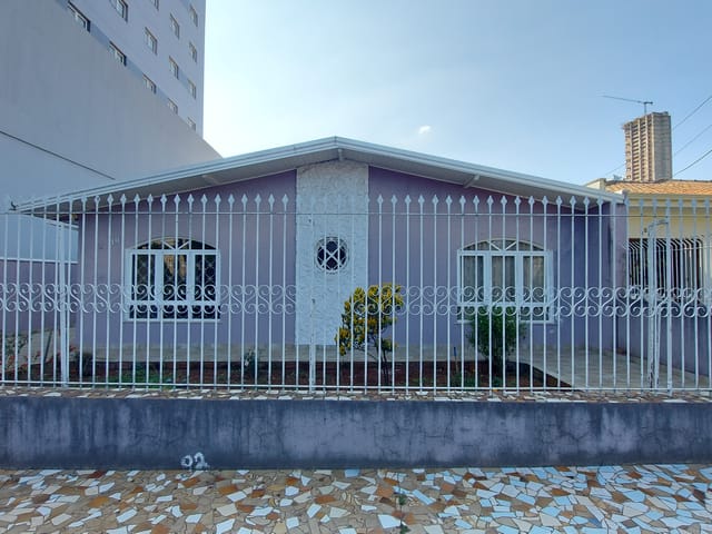 Casa com 462m², à venda, no bairro Oficinas em Ponta Grossa