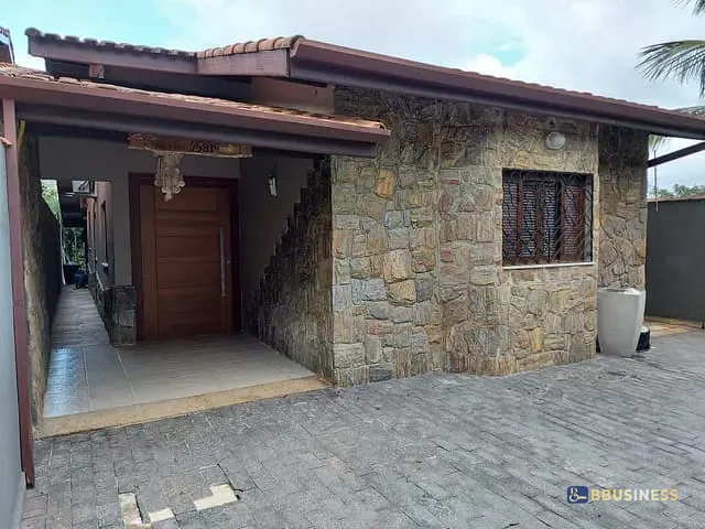 Casa 2 quartos e 2 banheiros, à venda, no bairro Maitinga em Bertioga