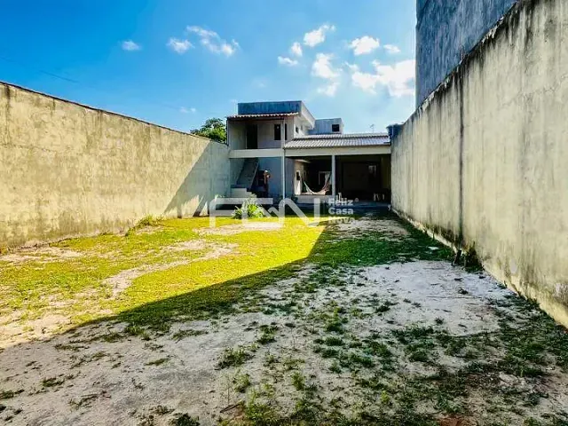 Casa 2 quartos e 2 banheiros, à venda, no bairro Parque Verde I em Camaçari