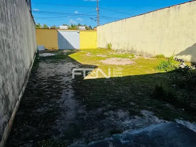 Casa 2 quartos e 2 banheiros, à venda, no bairro Parque Verde I em Camaçari