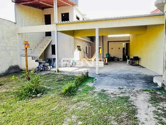 Casa 2 quartos e 2 banheiros, à venda, no bairro Parque Verde I em Camaçari