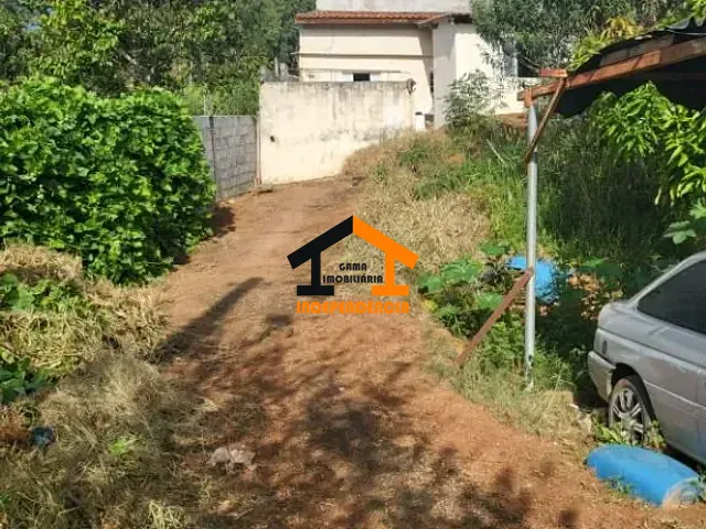 Casa com 402m² 2 quartos e 2 banheiros, à venda, no bairro Loteamento Itatiba Park em Itatiba
