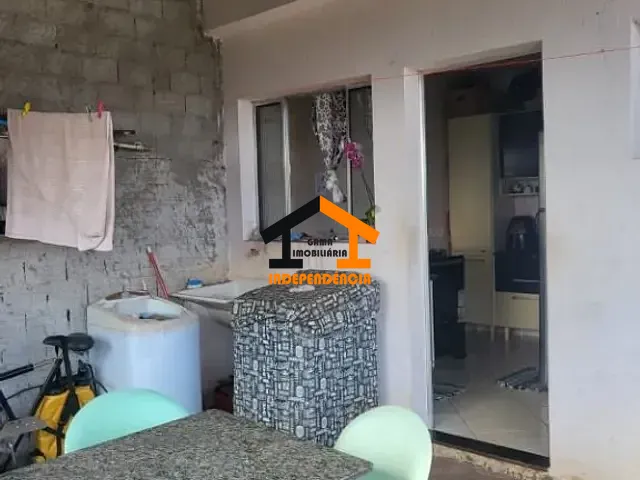Casa com 402m² 2 quartos e 2 banheiros, à venda, no bairro Loteamento Itatiba Park em Itatiba