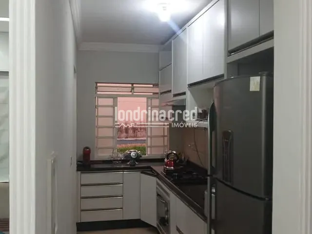 Apartamento 2 quartos e 1 banheiro, à venda, no bairro RESIDENCIAL PIAZZA TOSCANA em Londrina