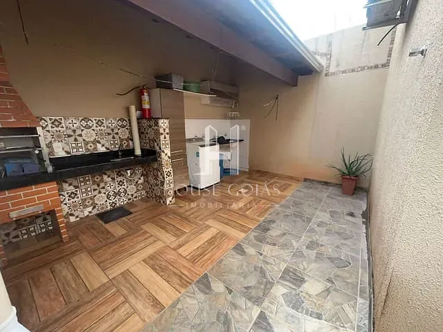 Casa com 200m² 3 quartos e 1 banheiro, à venda, no bairro Jardim Buriti Sereno em Aparecida de Goiânia