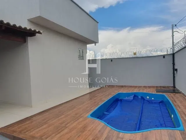 Casa com 200m² 3 quartos e 1 banheiro, à venda, no bairro Jardim Buriti Sereno em Aparecida de Goiânia