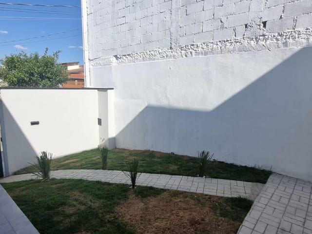 Casa com 250m² 3 quartos e 1 banheiro, à venda, no bairro Loteamento Portal da Aliança em São João da Boa Vista