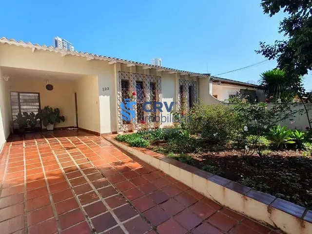 Casa com 360m² 3 quartos e 2 banheiros, à venda, no bairro Guanabara em Londrina