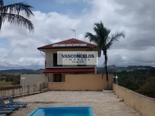 Casa com 418m² 4 quartos e 6 banheiros, à venda, no bairro Jardim Torrão de Ouro em São José dos Campos