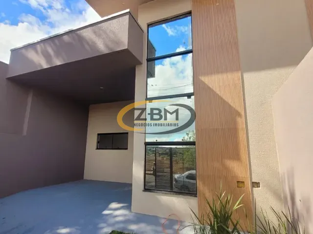 Casa com 180m² 3 quartos e 2 banheiros, à venda, no bairro Colúmbia em Londrina