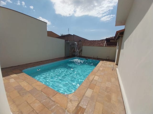 Casa com 264m² 3 quartos e 2 banheiros, à venda, no bairro Centro em São João da Boa Vista