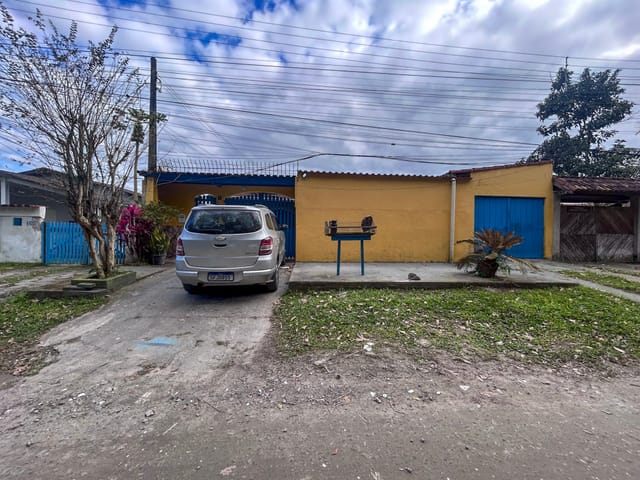 Casa com 390m² 4 quartos e 3 banheiros, à venda, no bairro Albatróz em Bertioga