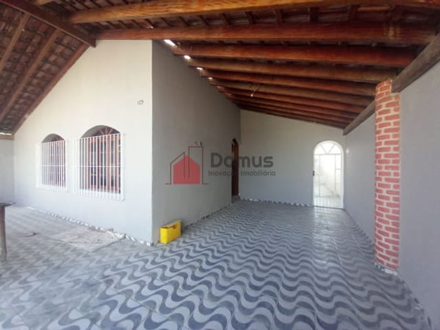 Casa com 250m², à venda, no bairro Loteamento Residencial Andrade em Pindamonhangaba