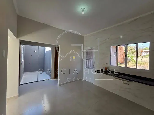Casa 2 quartos e 2 banheiros, à venda, no bairro Parque dos Flamboyans em Ribeirão Preto