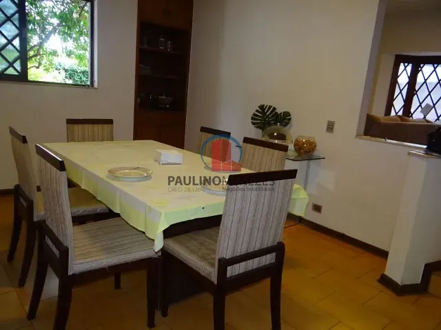 Casa com 600m² 3 quartos e 2 banheiros, à venda, no bairro Vila Pavan em Americana