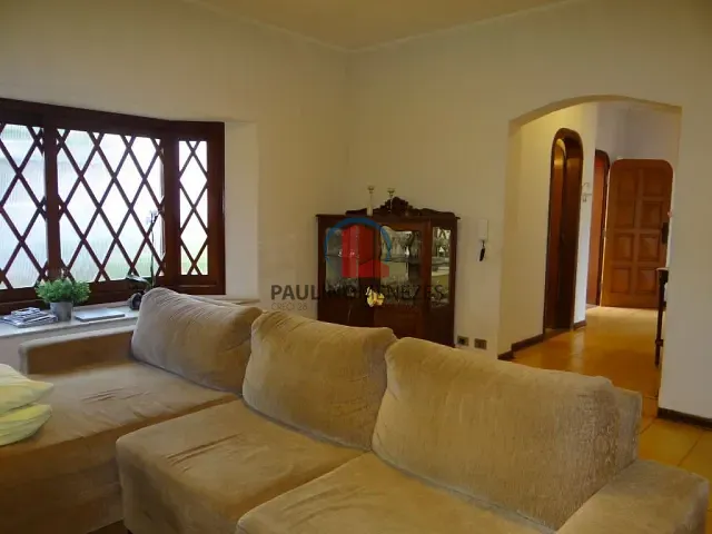 Casa com 600m² 3 quartos e 2 banheiros, à venda, no bairro Vila Pavan em Americana