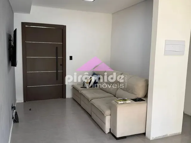 Casa com 10m² 1 quarto e 2 banheiros, à venda, no bairro Conjunto Residencial Dom Pedro I em São José Dos Campos