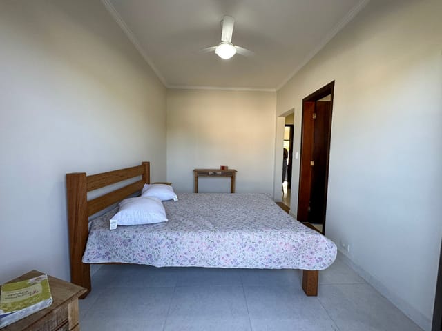 Casa 8 quartos e 5 banheiros, à venda, no bairro Centro em Bertioga