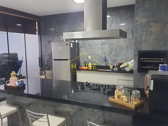 Casa com 200m² 3 quartos e 2 banheiros, à venda, no bairro Jardim Residencial Etemp em São José do Rio Preto