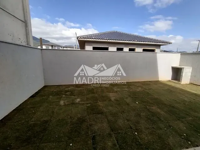 Casa 3 quartos e 2 banheiros, à venda, no bairro Guarda do Cubatão em Palhoça