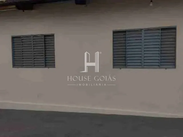 Casa com 360m² 3 quartos e 2 banheiros, à venda, no bairro Garavelo Residencial Park em Aparecida de Goiânia
