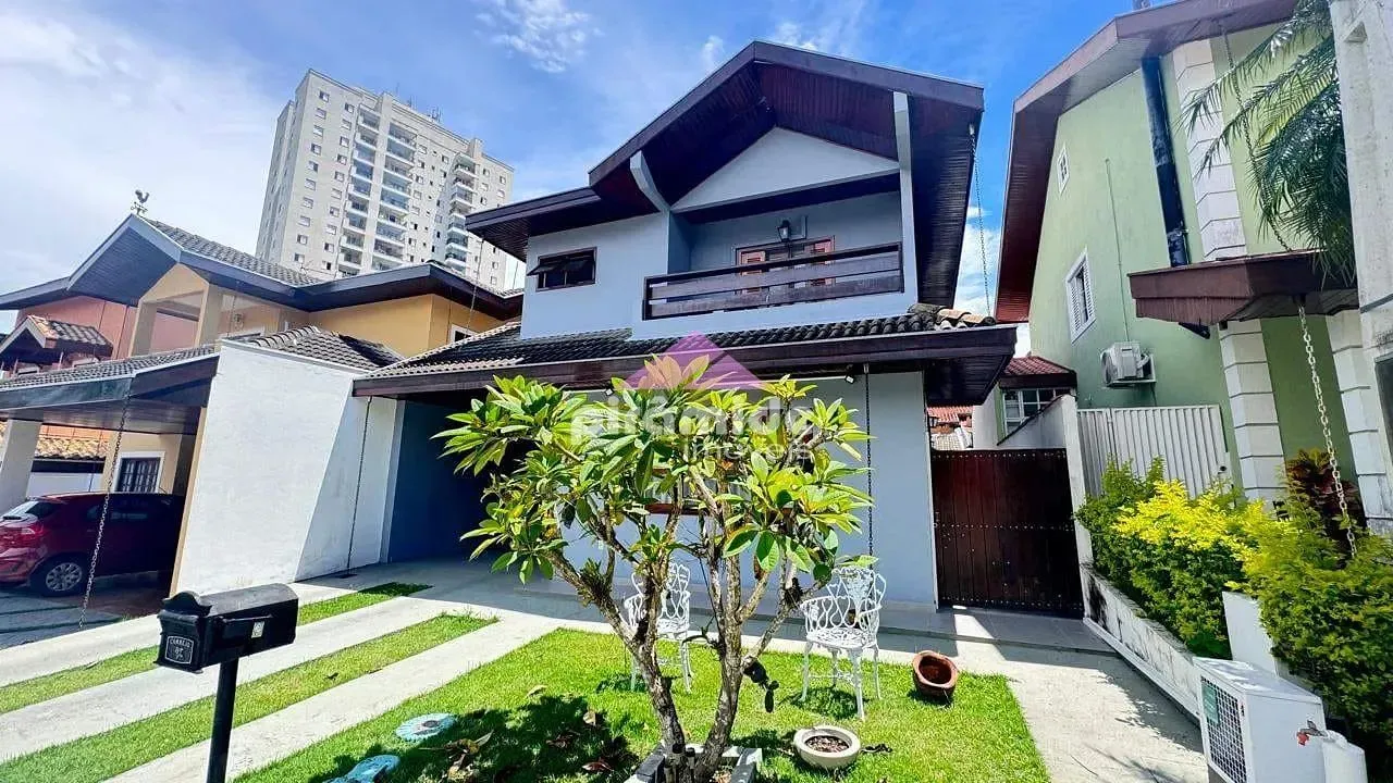 Casa, 4 quartos, 200 m² - Foto 2