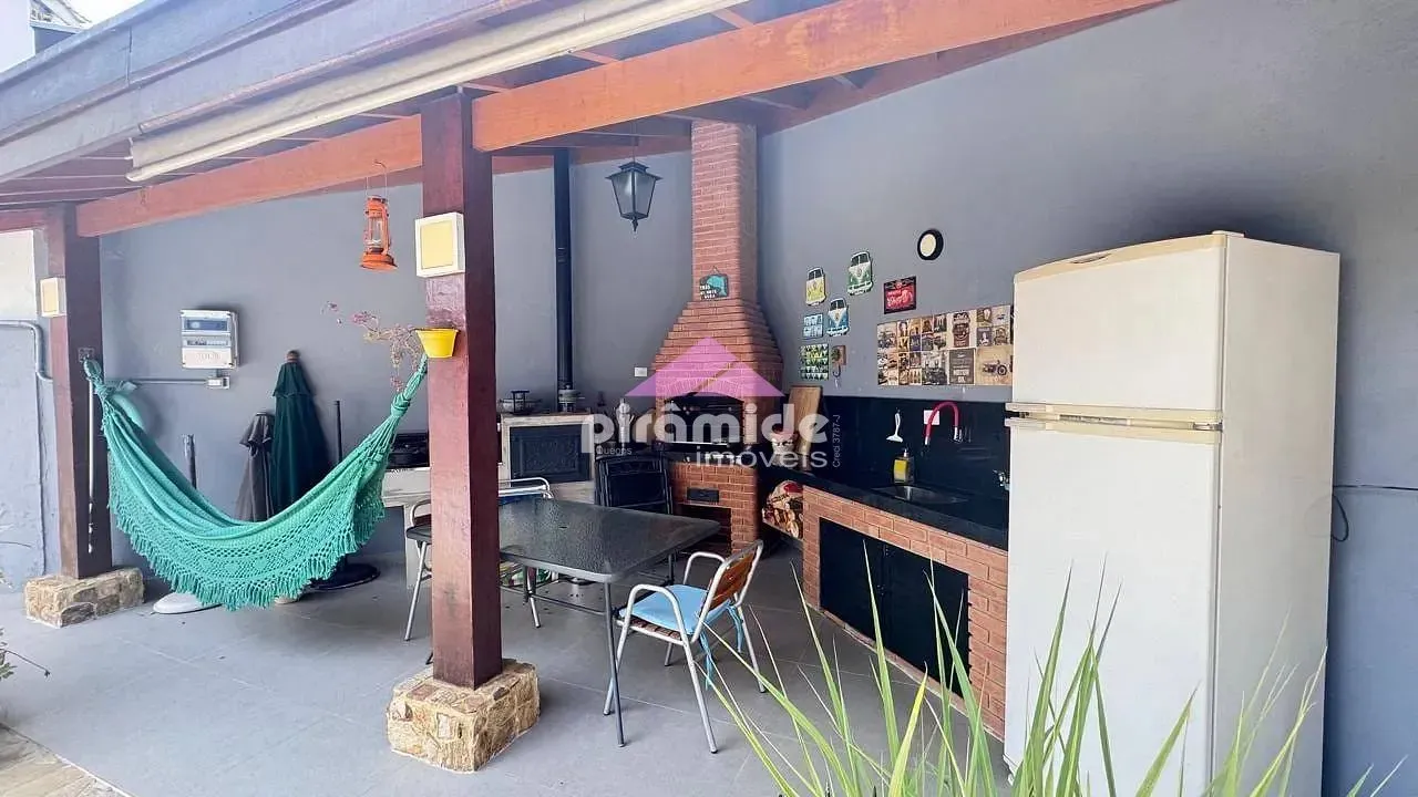 Casa, 4 quartos, 200 m² - Foto 12