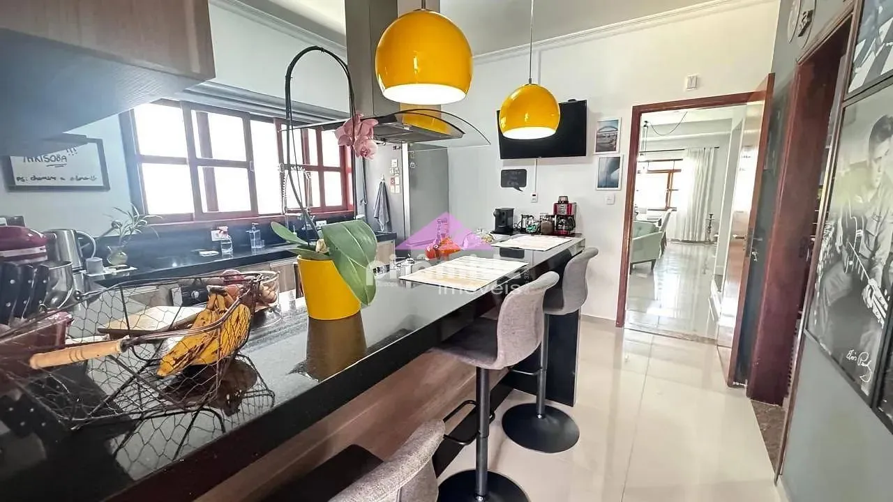 Casa, 4 quartos, 200 m² - Foto 4
