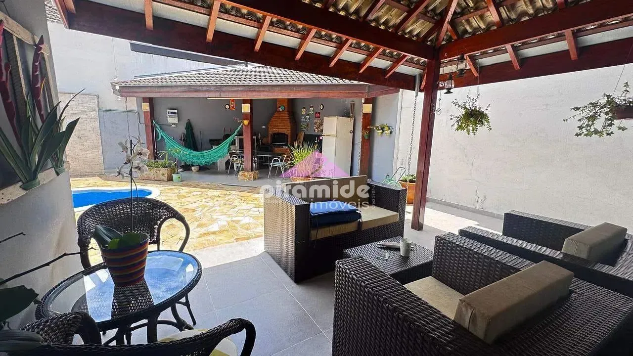 Casa, 4 quartos, 200 m² - Foto 14