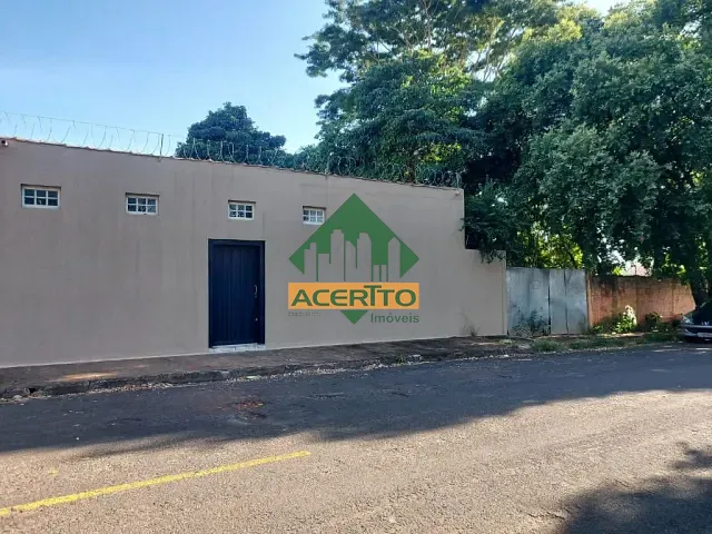 Casa com 600m², à venda, no bairro Jardim Brasília em Araçatuba
