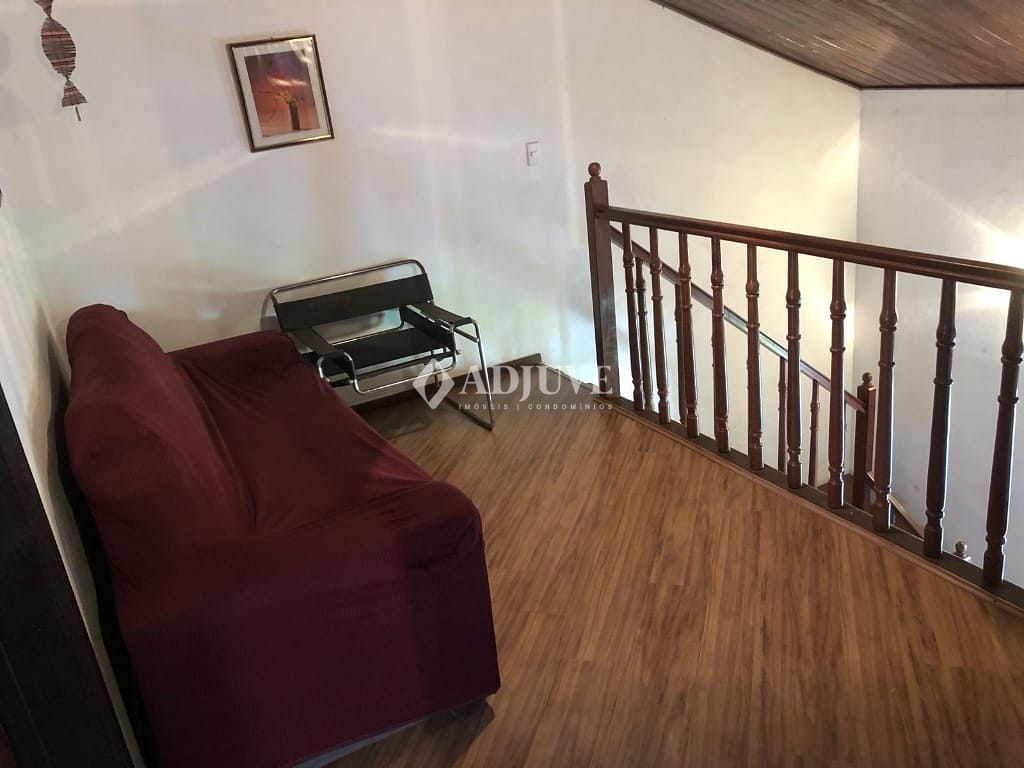 Casa à venda com 3 quartos, 72m² - Foto 16