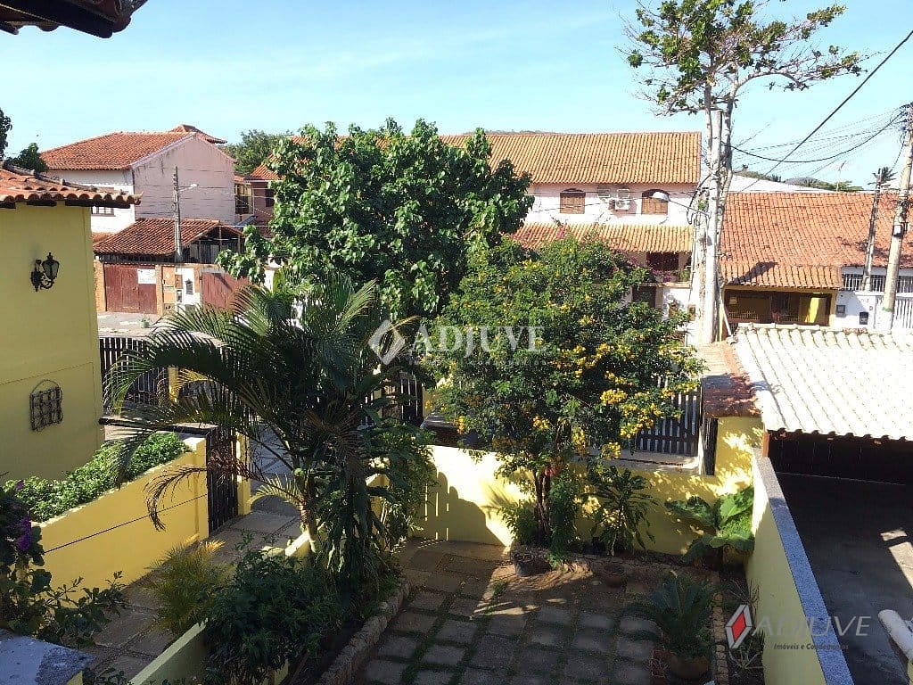 Casa à venda com 3 quartos, 72m² - Foto 19
