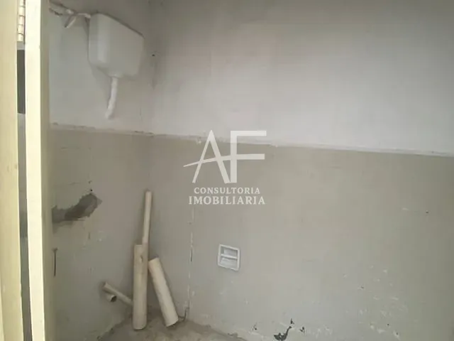Casa com 233m² 2 quartos e 3 banheiros, à venda, no bairro Centro em Taubaté