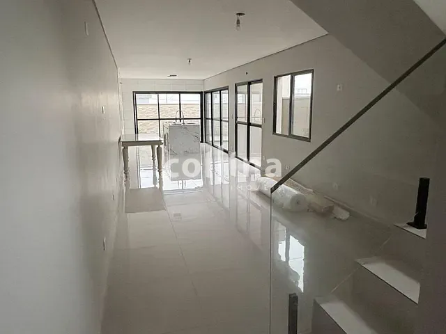 Casa com 125m² 3 quartos e 2 banheiros, à venda, no bairro Das Pedras em Cotia