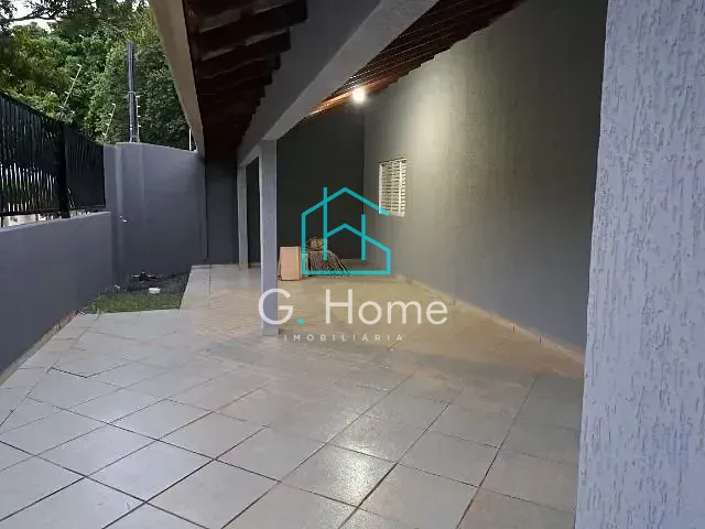 Casa com 252m² 3 quartos e 1 banheiro, à venda, no bairro Conjunto Habitacional Alexandre Urbanas em Londrina
