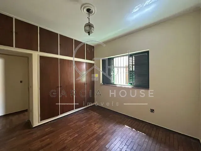 Casa 5 quartos e 3 banheiros, à venda, no bairro Vila Monte Alegre  em Ribeirão Preto