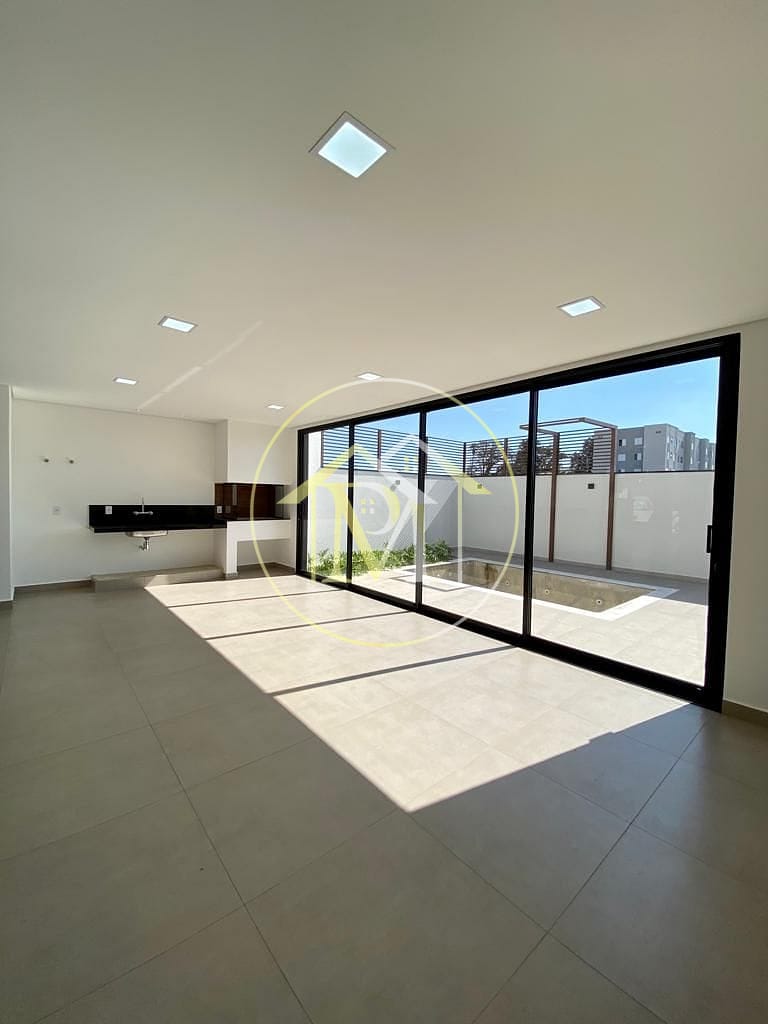 Casa à venda com 3 quartos, 240m² - Foto 13