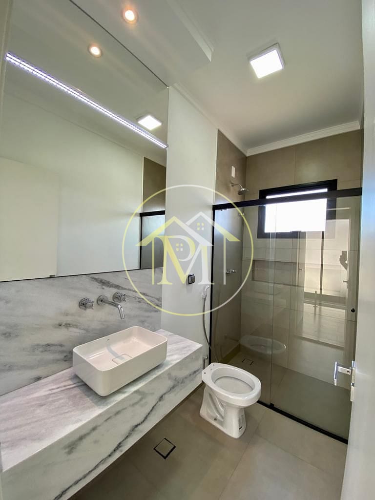 Casa à venda com 3 quartos, 240m² - Foto 26
