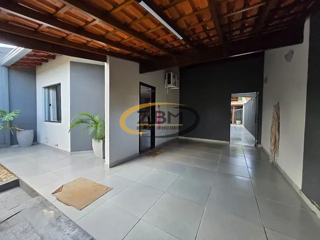 Casa com 207m² 4 quartos e 3 banheiros, à venda, no bairro Alpes em Londrina