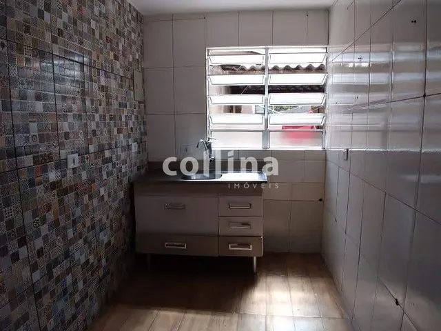 Casa 4 quartos e 4 banheiros, à venda, no bairro Jardim Ana Estela em Carapicuíba