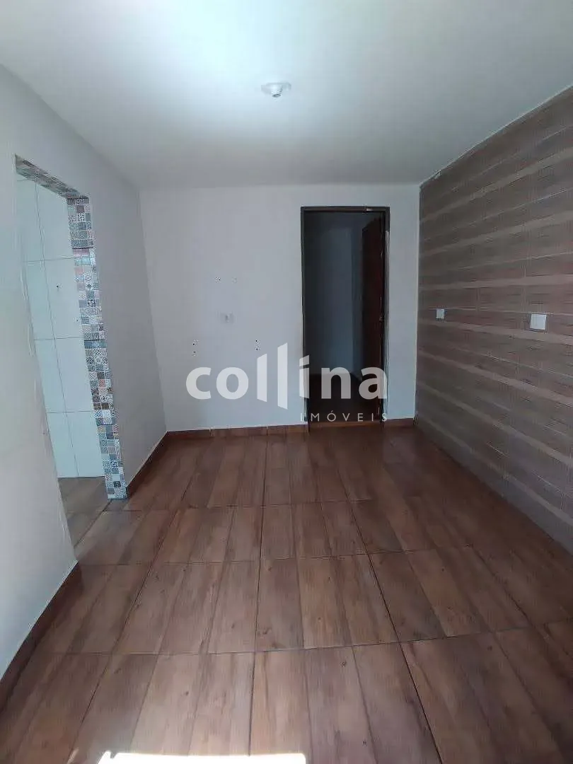 Casa, 4 quartos, 10 m² - Foto 1