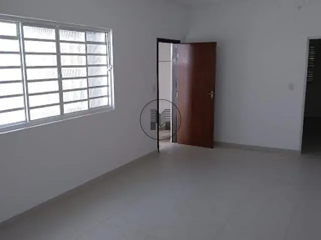 Casa com 150m² 3 quartos e 1 banheiro, à venda, no bairro Parque Residencial Beira Rio em Guaratinguetá