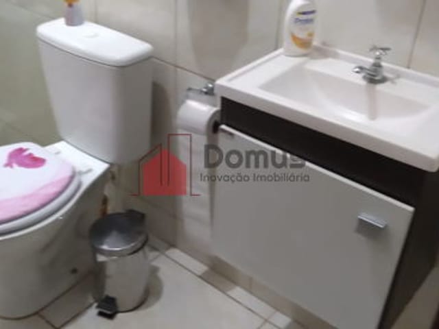 Casa com 125m², à venda, no bairro Residencial Comercial Cidade Vista Alegre em Pindamonhangaba