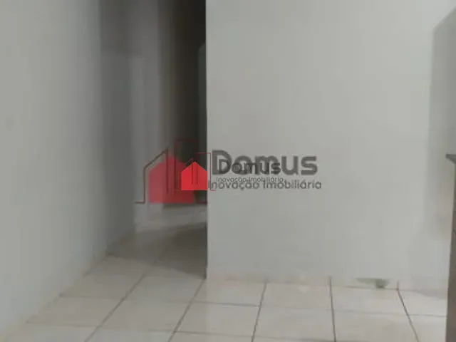 Casa com 125m², à venda, no bairro Residencial Comercial Cidade Vista Alegre em Pindamonhangaba