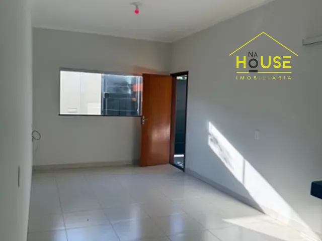 Casa com 150m² 3 quartos e 2 banheiros, à venda, no bairro Parque Residencial do Lago em Votuporanga