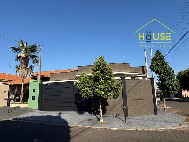 Casa com 150m² 3 quartos e 2 banheiros, à venda, no bairro Parque Residencial do Lago em Votuporanga