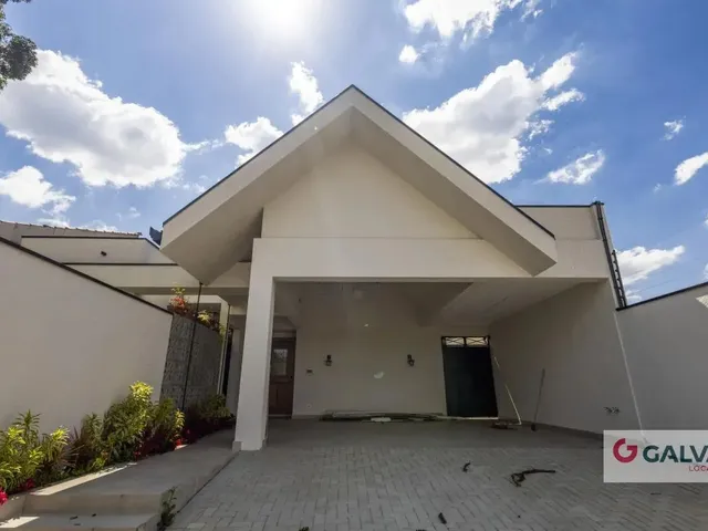 Casa 3 quartos e 3 banheiros, para alugar, no bairro Boa Vista em Curitiba