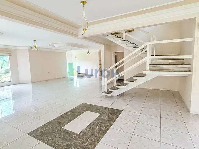 Casa com 698m², à venda ou para alugar, no bairro Jardim Recanto em Valinhos