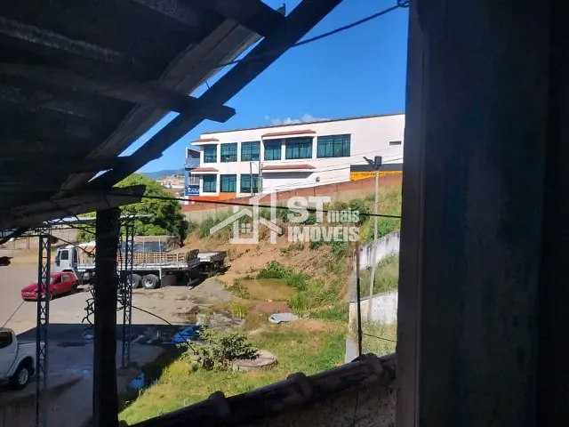 Casa com 90m² 2 quartos e 1 banheiro, à venda, no bairro Vila Maganhoto em Andradas